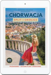 E-book przewodnik Chorwacja Split i okolice Agnieszka Grudziąż. Na okładce panorama Splitu z dzwonnicą katedry św. Domnina i kobieta w różowej sukience.